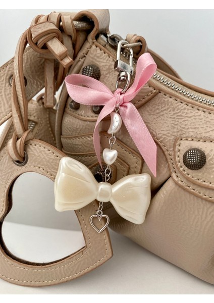 Pembe Fiyonklu Coquette Çanta Aksesuarı modelleri