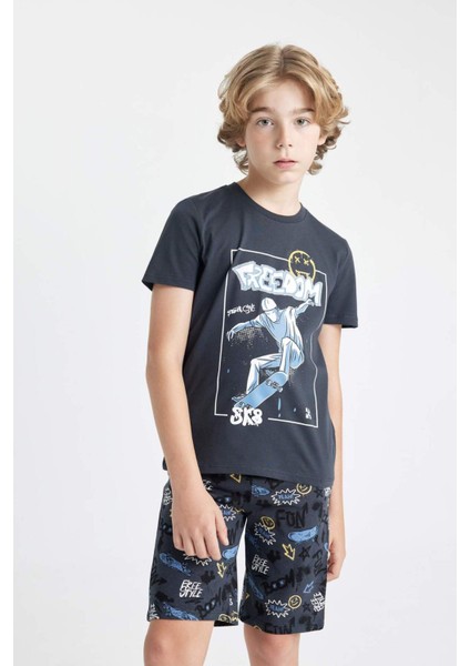 Erkek Çocuk Pijama Takımı Baskılı Kısa Kollu Üst Şort C7910A824SM modelleri