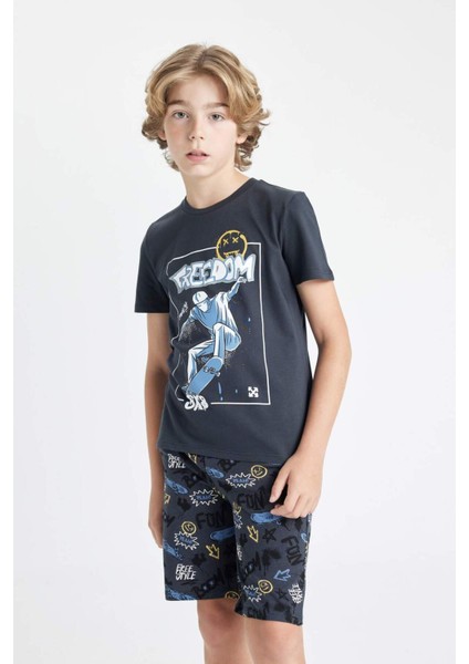 Erkek Çocuk Pijama Takımı Baskılı Kısa Kollu Üst Şort C7910A824SM fırsatları