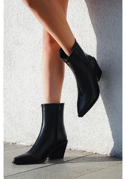 Kadın Sivri Burun Western Bot Forne Siyah