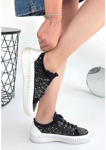 Guji Siyah Kot Bağcıklı Spor Ayakkabı fiyatları