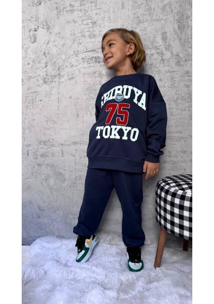 Tokyo Baskılı Lacviert 3 Iplik Erkek Çocuk Alt Üst Takım Süper Kalite Kumaş modelleri