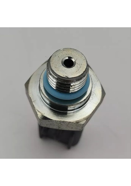 Yakıt Basınç Anahtarı Sensörü Gönderen Cummins Isx Ism Isb Ifs Ifs Ifx 4921519 4087993 4921737 (Yurt Dışından) modelleri