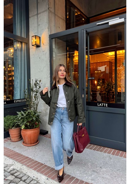 Haki Yeşil Ekose Astarlı Kadife Yakalı Oversize Yağlı Ceket