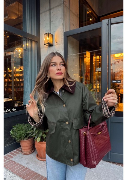 Haki Yeşil Ekose Astarlı Kadife Yakalı Oversize Yağlı Ceket fiyatları