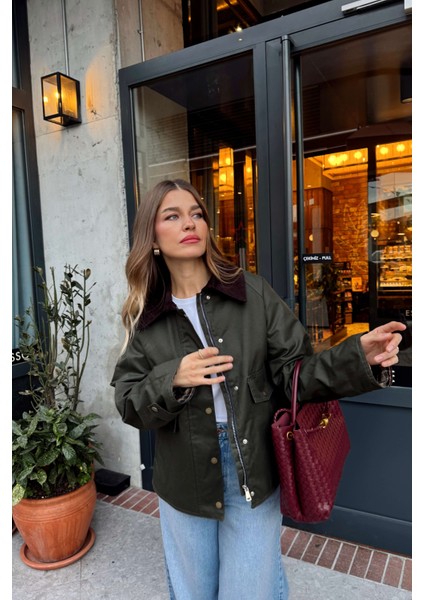 Haki Yeşil Ekose Astarlı Kadife Yakalı Oversize Yağlı Ceket indirimleri