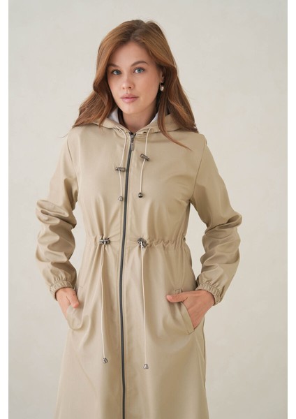 Su Geçirmez Kapüşonlu Fermuarlı Sık Dokuma Kadın Trençkot fırsatları