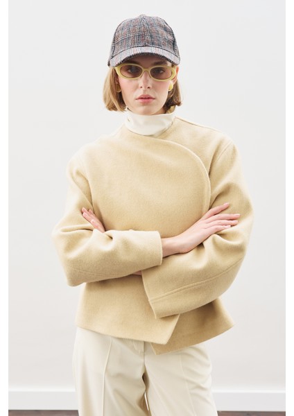 Yünlü Kısa Ceket Kum fiyatları