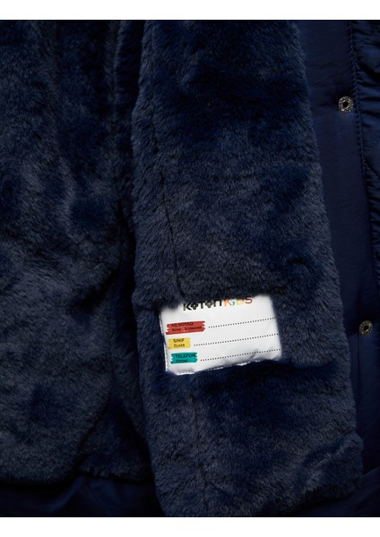 Peluş Detaylı Uzun Kollu Cepli Kapşonlu Mont fırsatları