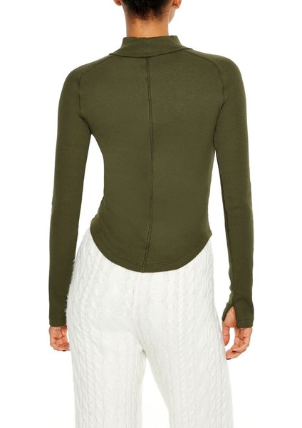 Yüksek Yaka Uzun Kollu Tişört modelleri