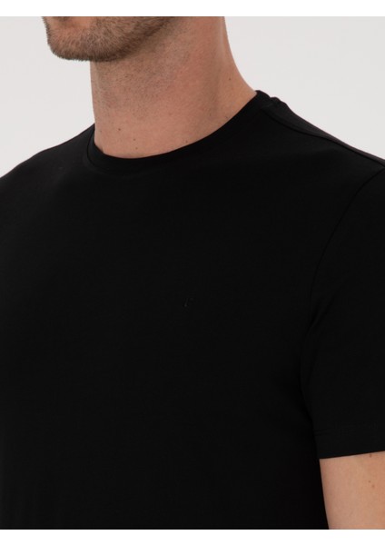 Erkek Siyah Slim Fit %100 Pamuk Bisiklet Yaka Basic T-Shirt 50324401-VR046
