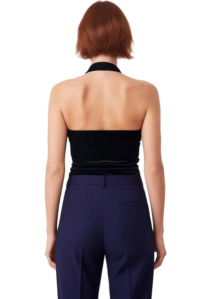 Kadın Kadife Yaka Detaylı Kolsuz Üst Gündüzden Geceye Şıklığınızı Taşıyın Kaliteli Şık Rahat fiyatları