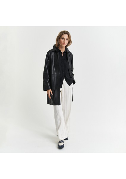 Kadın Siyah Regular Fit Klasik Yaka Gömlek fırsatları