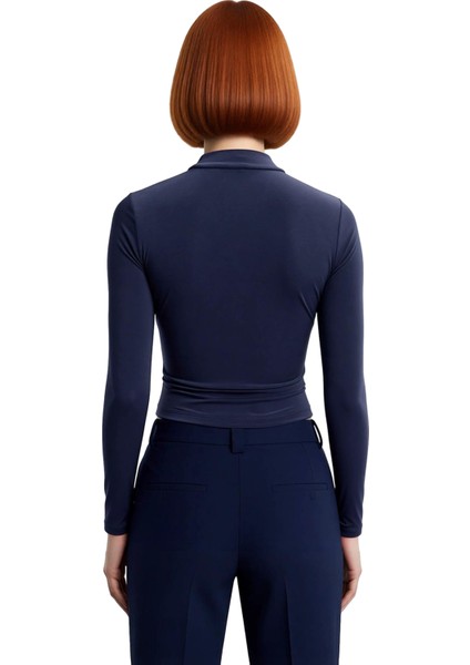 Kadın Moda Şık Crop Dik Yaka Slim Kalıp Örme Kolu Büzgü Detaylı Fitted Vücuda Oturan Esnek Bluz modelleri