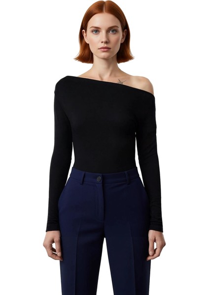 Moda Kayık Yaka Örme Slim Çizgili Desen Casual Günlük Regular Uzun Kol Bluz