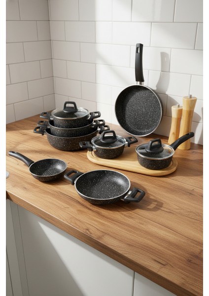 Anita 13 Parça Tencere Seti Siyah fırsatları