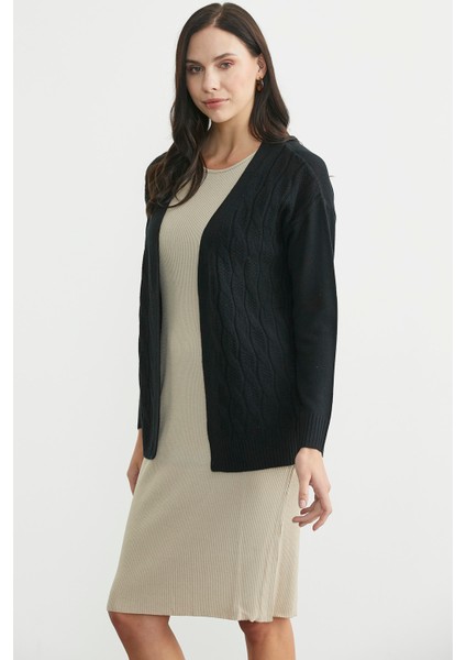 Saç Örgülü Rahat Kalıp Triko Hırka - Siyah fiyatları