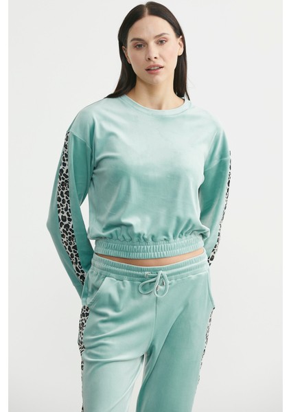 Leopar Kombinli Kadife Eşofman Takım - Mint fiyatları