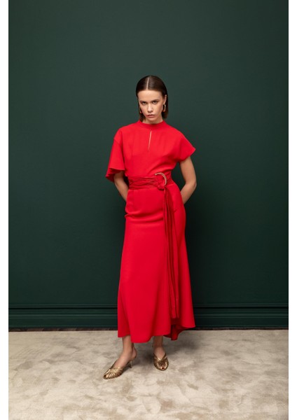 Kemer Detaylı Uzun Elbise 26W40841 fiyatları