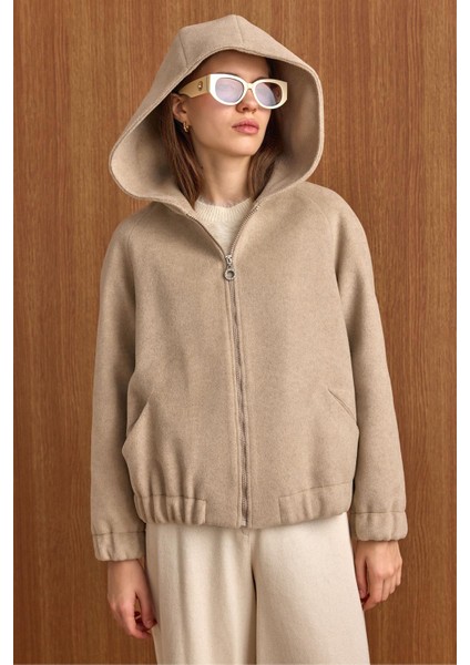 Kapüşonlu Beli Lastikli Oversize Kısa Kaban TAŞ 3162