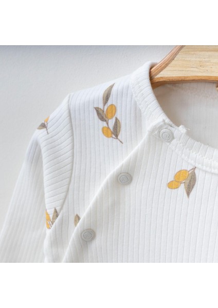 Yenidoğan Patikli Tulum Zeytin Baskılı Ekru Bebek Tulum Kendinden Eldivenli Bebek Tulumu ve Şapka indirimleri