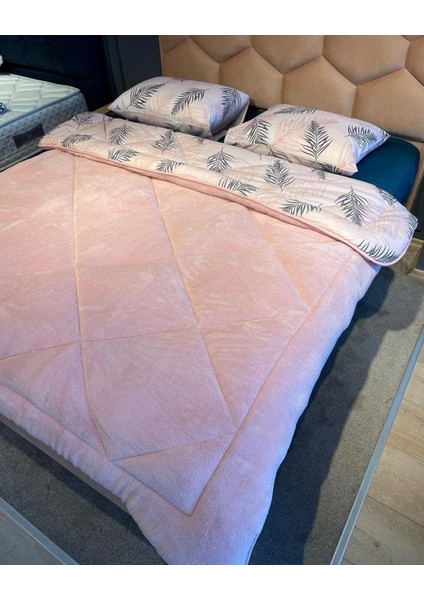 Welsoft Pamuklu Yastık Kılıflı Çift Kişilik Yorgan