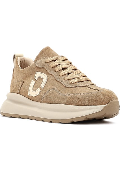 Kadın Bej Bağcıklı Kalın Tabanlı Süet Deri Sneaker 25AFD221110