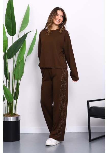 Kahverengi Yanları Taş Detaylı Modal Takım