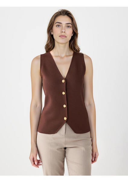 Acı Kahve Dar Kesim Parlak Düğme Detaylı Triko Yelek