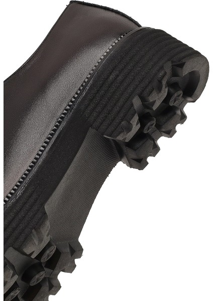 Kadın Siyah Bağcıklı Kalın Tabanlı Maskülen Ayakkabı 25WFD185118