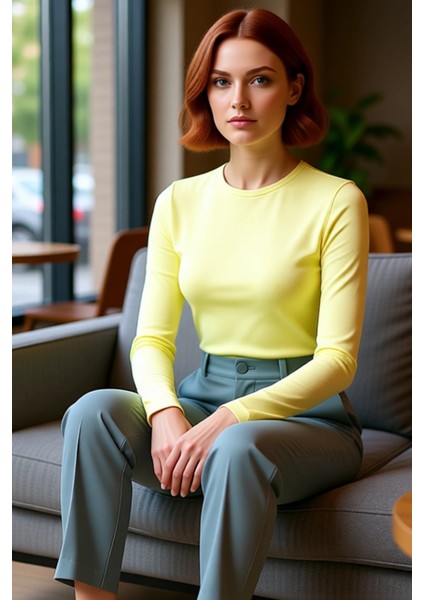 Kadın Regular Bisiklet Yaka Slim Kalıp Örme Viskon Yumuşak Kumaşlı Parmak Geçme Detaylı Esnek Bluz