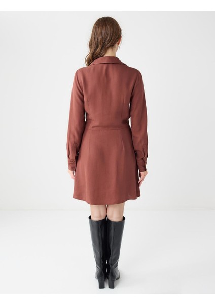Açık Kahverengi Dar Kesim Anvelop Yaka Dokuma Mini Elbise indirimleri