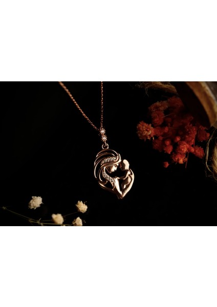 Kalbimin En Derini Kolye