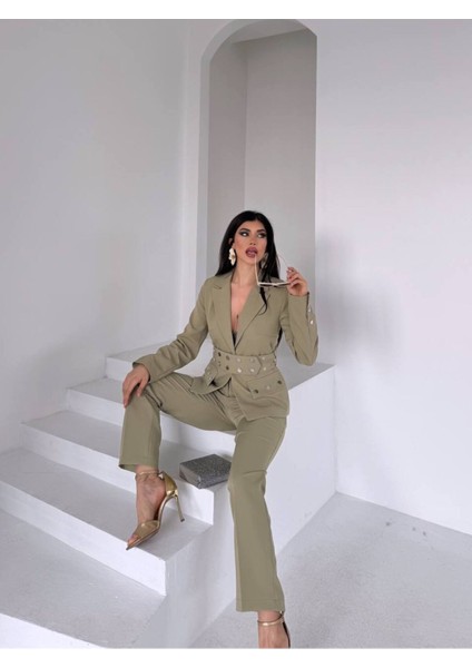 Kadın Zımba Kemer Detaylı Çıtçıtlı Cekete Palazzo Pantolon Şık Takım Elbise