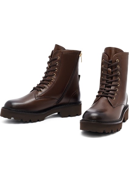 Kadın Kahverengi Fermuarlı Deri Postal Bot 25WFD281218 modelleri