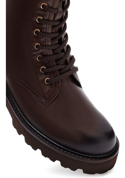 Kadın Kahverengi Fermuarlı Deri Postal Bot 25WFD281218