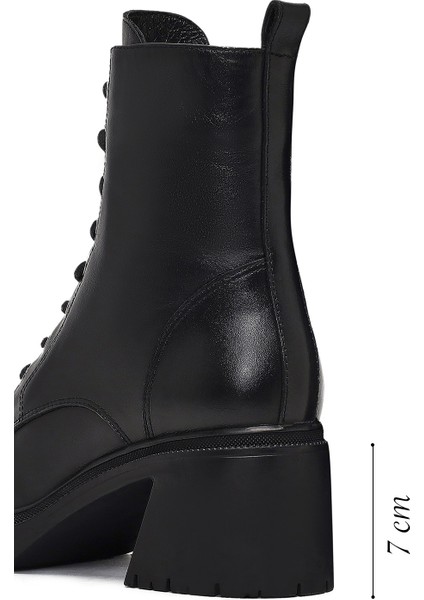 Kadın Siyah Fermuarlı Kalın Topuklu Deri Postal Bot 25WFD230618 fiyatları
