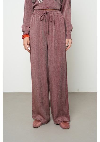 Kadın Bordo Renk Kırçıllı Bol Paça Rahat Kalıp Pantolon