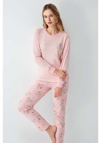 Kadın Pembe Pijama Takımı modelleri