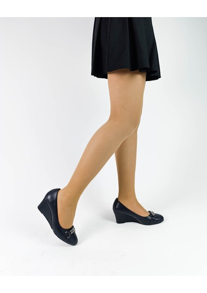 Siyah Renk Tokalı Dolgu Topuklu Kadın Ayakkabı fiyatları