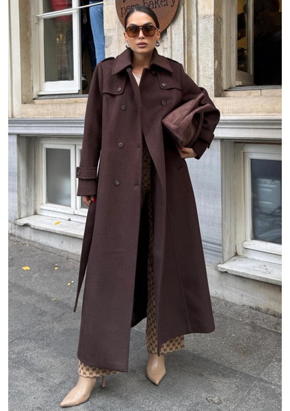 Pelerin Detaylı Kruvaze Uzun Boy Kaban Kahve 3087