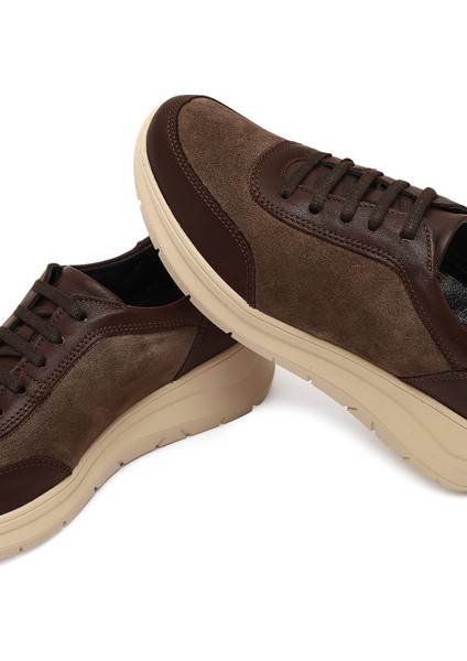 Kadın Kahverengi Bağcıklı Kalın Tabanlı Deri Sneaker 25AFD501514