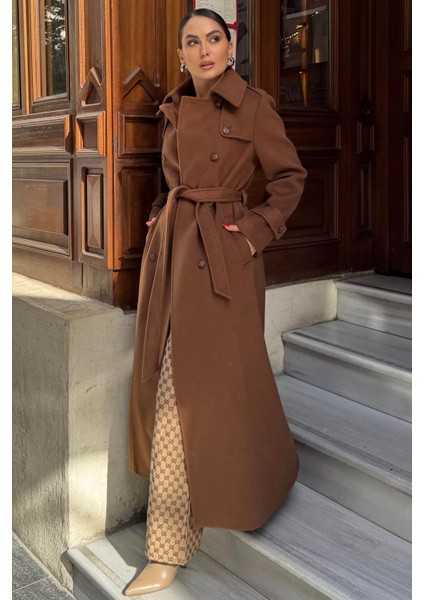 Pelerin Detaylı Kruvaze Uzun Boy Kaban Tütün 3087 modelleri