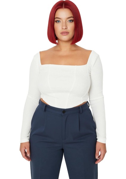 Kadın Moda Şık Büyük Beden Crop Kare Yaka Fitted Kalıp Örme Fittilli Biye Detaylı Bluz fiyatları