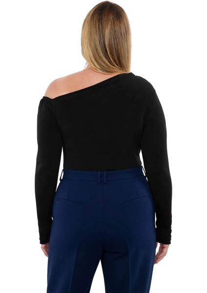 Kadın Moda Şık Büyük Beden Regular Asimetrik Yaka Fitted Kalıp Örme Büzgülü Tek Omuz Bluz modelleri