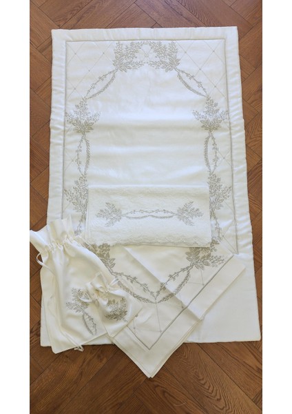 Gümüş Nakışlı Seccade Bohça Seti