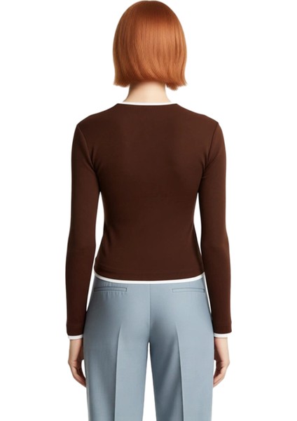 Kadın Şık Regular Dik Yaka Slim Kalıp Örme Fitted Vücuda Oturan Viskon Yumuşak Kumaşlı Esnek Bluz modelleri