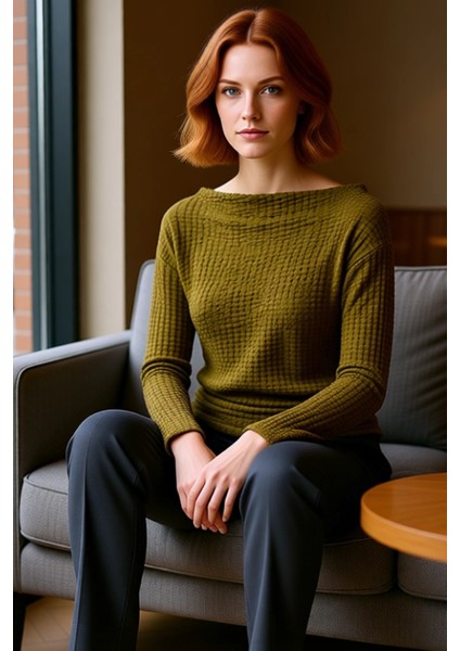 Kadın Esnek Örme Gofre Kayık Yaka Büzgülü Uzun Kollu Bluz Kaliteli Şık Rahat Modern Zarif Günlük fırsatları