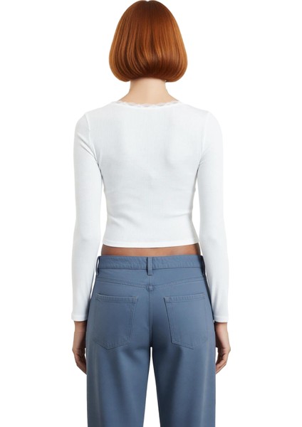 Kadın Kare Yaka Dantelli Crop Uzun Kollu Örme Bluz Kaliteli Şık Rahat Modern Zarif Günlük modelleri