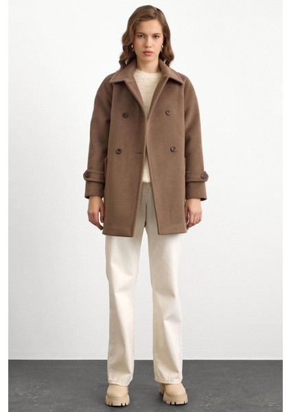 Reglan Kol Kruvaze Kısa Kaban VİZON 3150